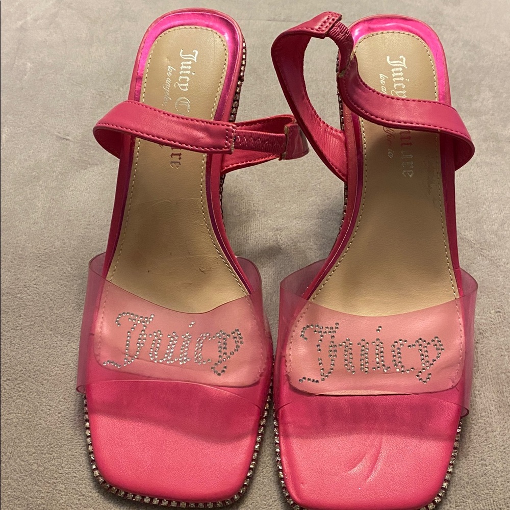 Juicy Couture Pink Sandals with Rhinestone Detail
